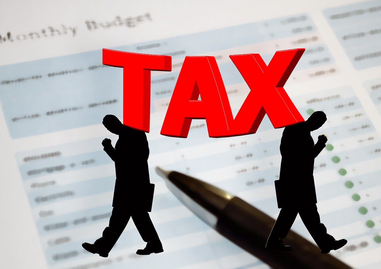 Why Dubai Has No Income Tax: Historical Roots, Oil Wealth & the Golden ...
